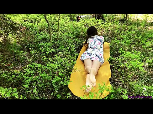 ❤️ Stranac na Tinderu masturbira moju macu i strastveno jebe u šumi ❌ Porno video na hr.oldsex.ru ☑